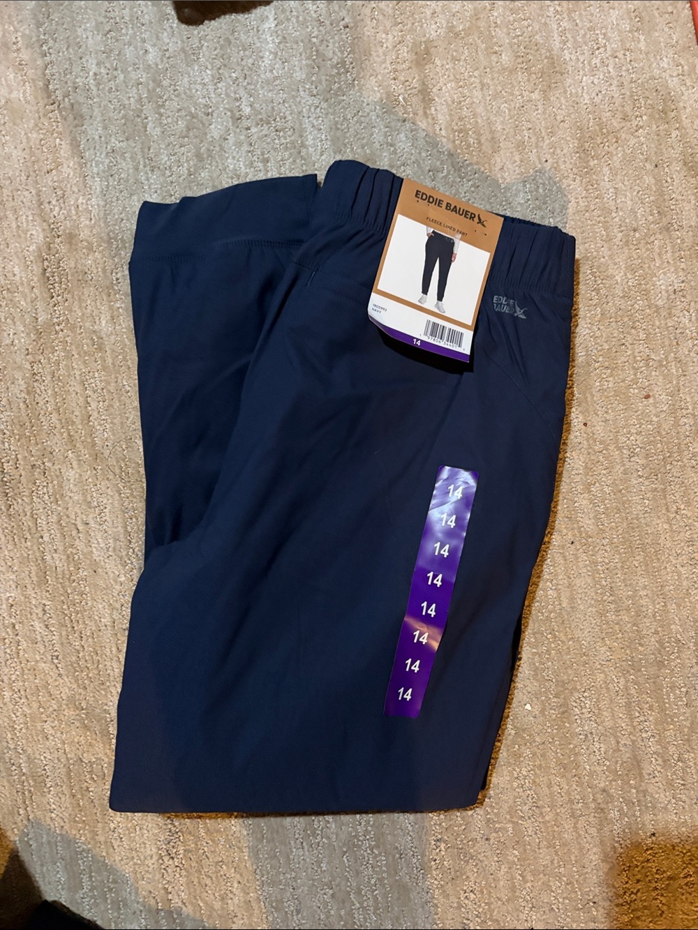 Eddie Bauer women’s Dark Navy Stretch Joggers